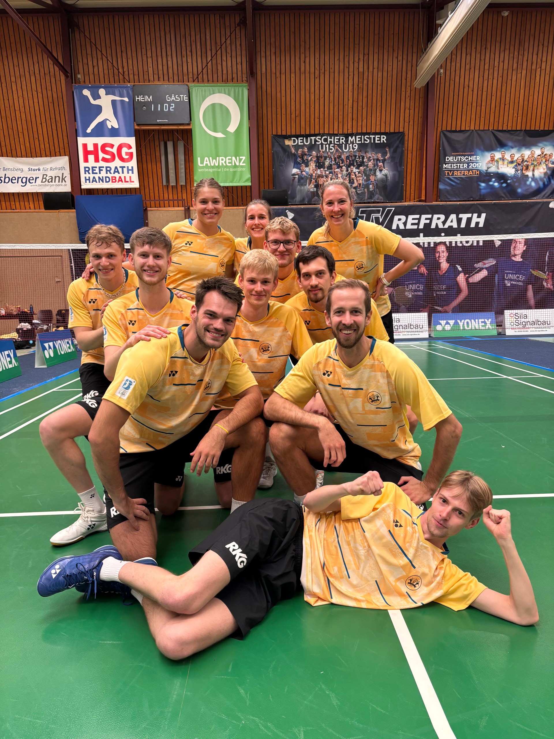 Erfolgreiches Heimspiel-Wochenende für die erste Mannschaft des 1. BC Beuel: 4 Punkte in der der eigenen Halle